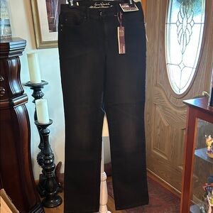 Gloria Vanderbilt Women's Black Boot Cut Jeans